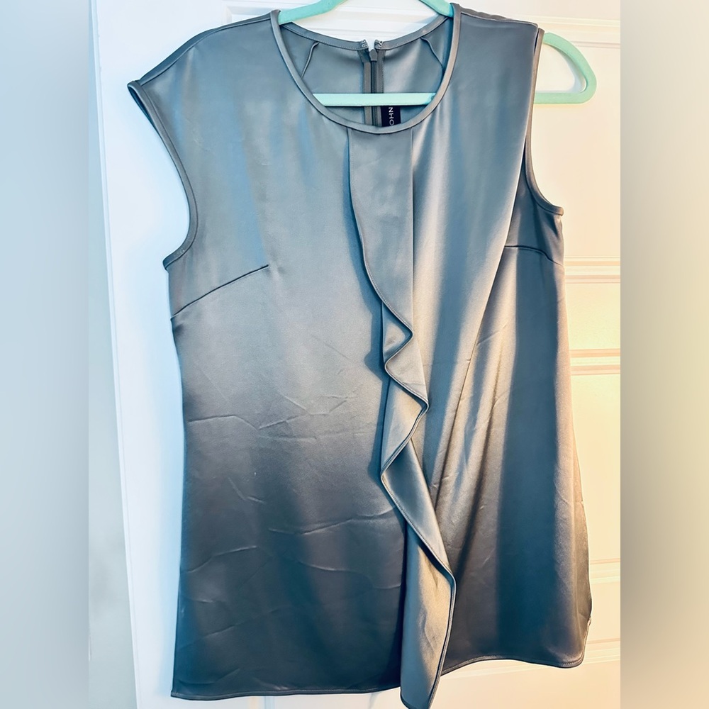 St John top silver size S